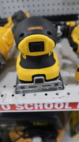 Dewalt 2.3 Amp 1/4 Sheet Palm Sander
