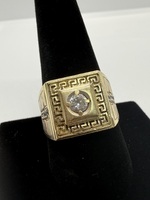 14 Kt Tricolor Male Ring