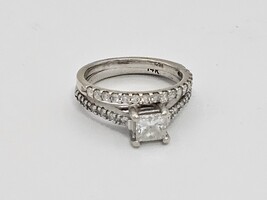 14kt Diamond Ring Set SZ:4.5 W/G 1.5 Cts