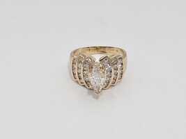 14kt Diamond Ring SZ:8 Y/G