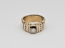14kt Diamond Ring SZ:5.5 Y/G .085CT