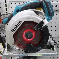 Makita Xss02, 6 1/2" Cordless Circular Saw ~TOOL ONLY~
