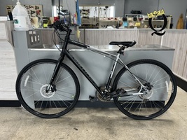 Mountain Bike Schwinn Super Sport SE 700C Hybrid Bike - Large (For Men)