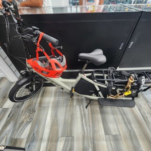 Aventon Abound AG Hybrid Bike