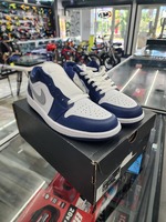  Nike Air Jordan 1 Low "Wolf Grey Midnight Navy", Size 11