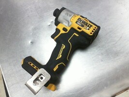 Dewalt DCF845 1/4" CORDLESS IMPACT DRIVER 3 SPEED 
