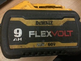 Dewalt DCB209 BATTERY 20V/60V 9AH FLEXVOLT 