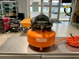 RIDGID 6 Gal. Portable Electric Pancake Compressor